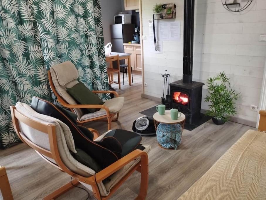 Gite N°4, En Pleine Nature, Frontalier Signy-le-Petit 외부 사진